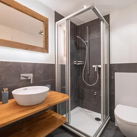 Lady Hamilton Lägenhet *