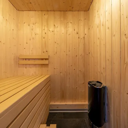 Lady Hamilton Apartman *